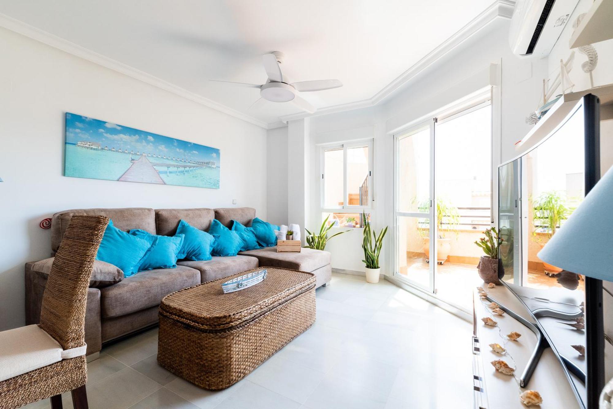 Apartment Marina Azul Atico Junto Al Mar En Con Parking Gratis *