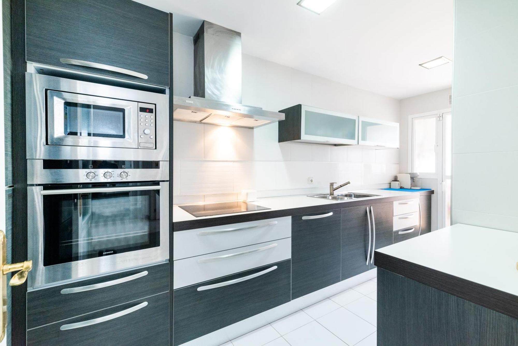 Apartment Marina Azul Atico Junto Al Mar En Con Parking Gratis