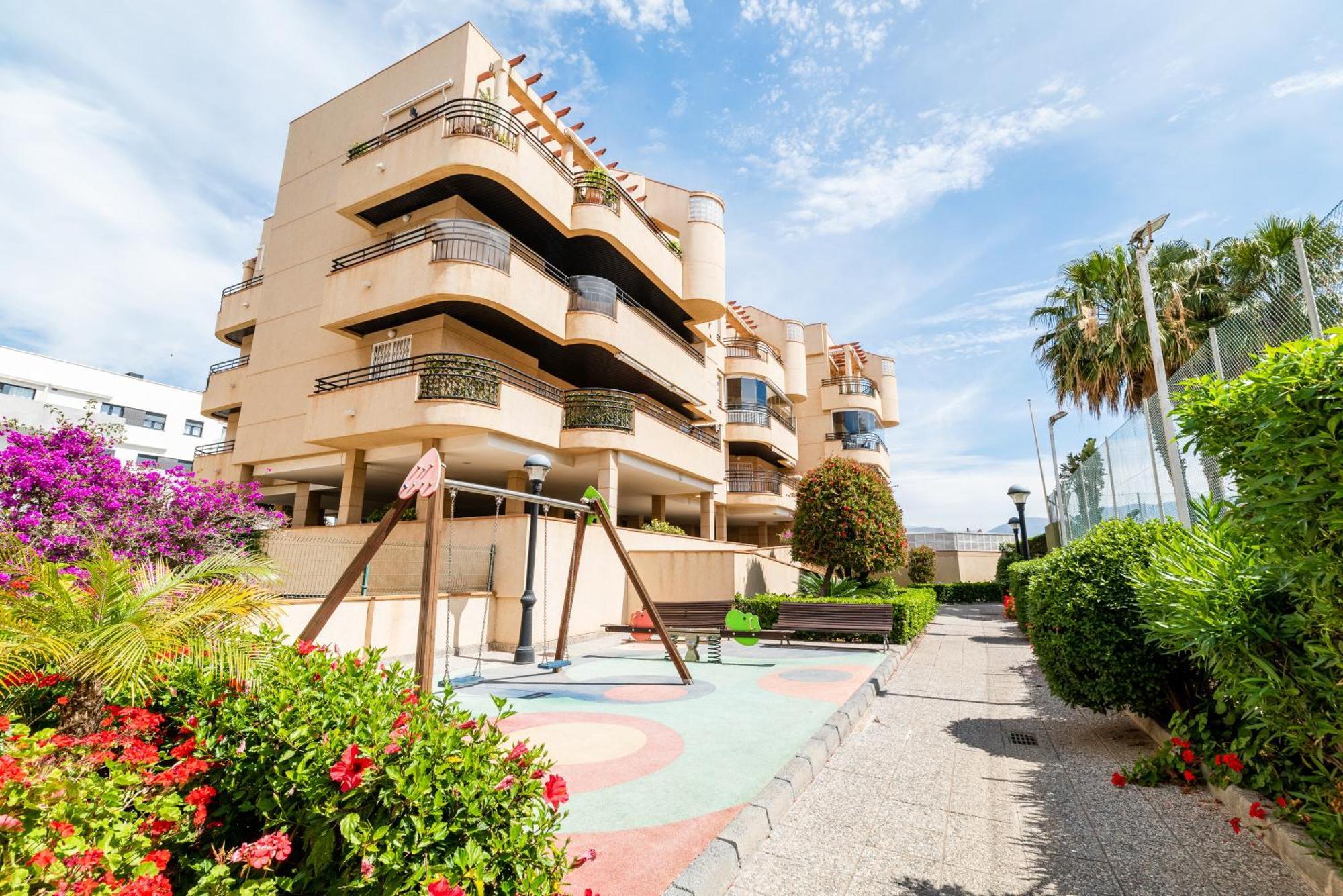 Marina Azul Atico Junto Al Mar En Con Parking Gratis *